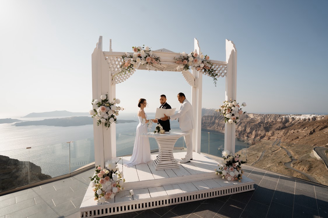 SUITES OF THE GODS - view 1