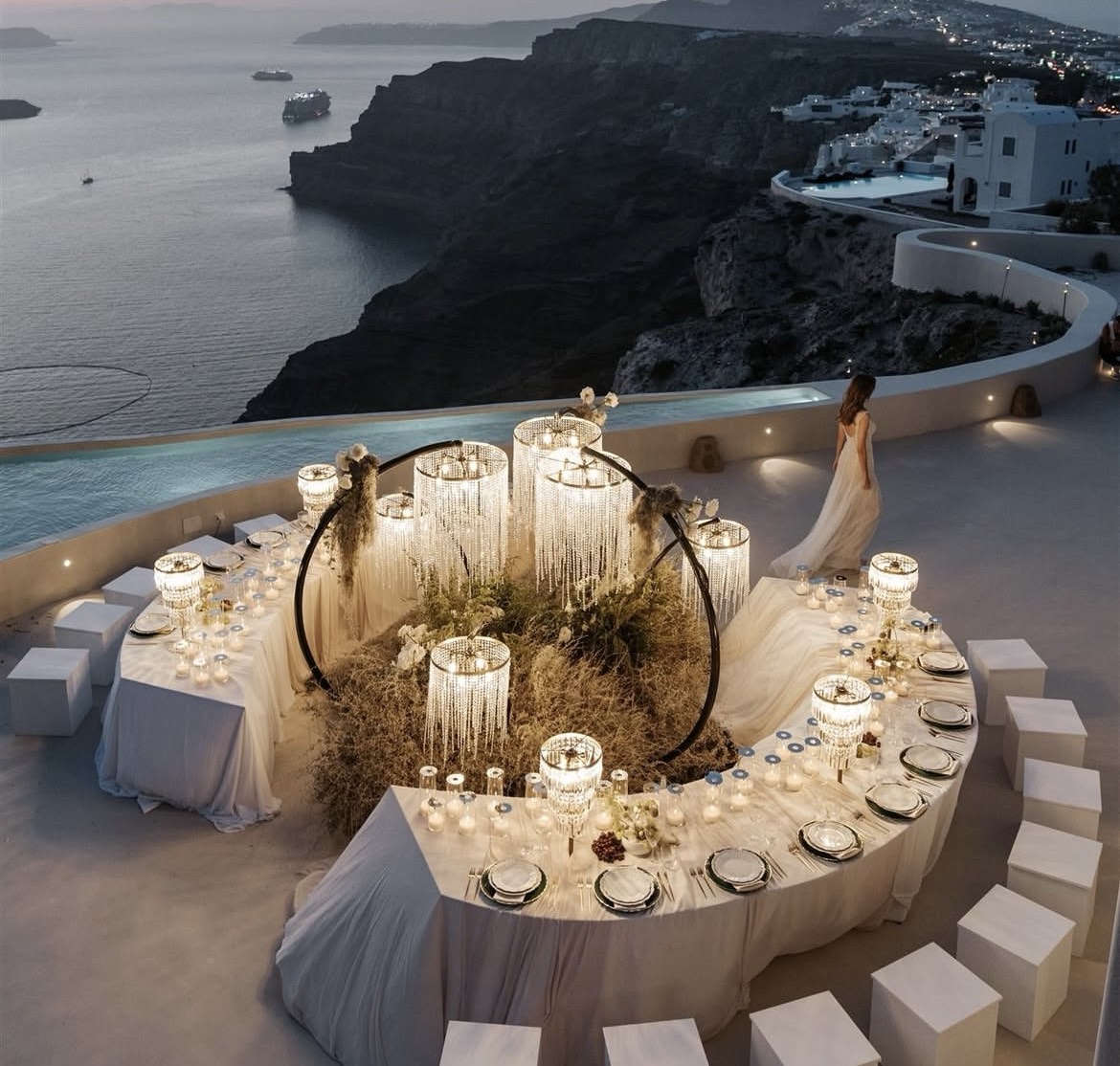 ISLET SANTORINI - view 3